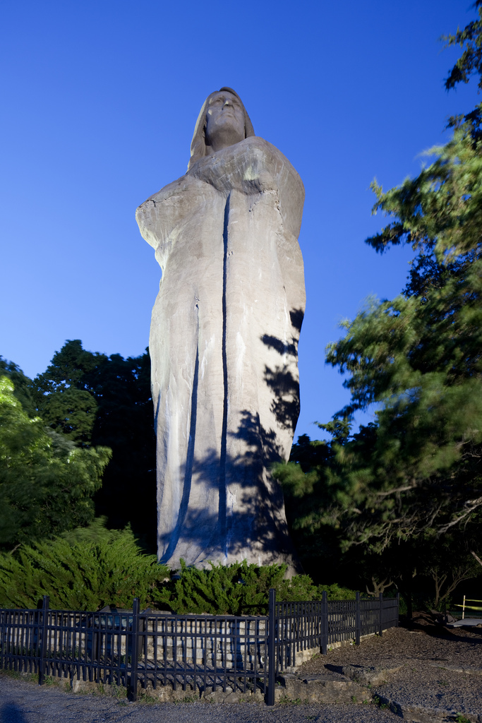 Blackhawk Statue Oregon, Illinois